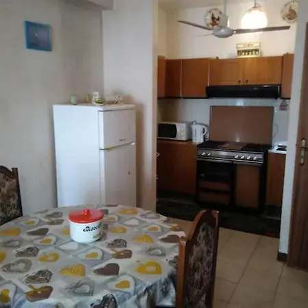 Apartment Grazioso Vicino Al Mare