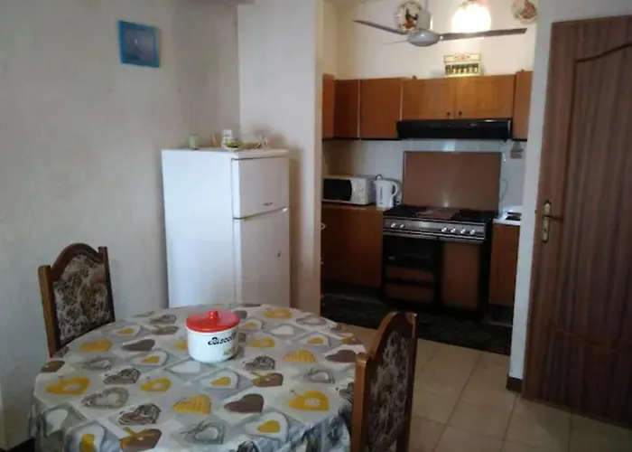 Apartment Grazioso Vicino Al Mare